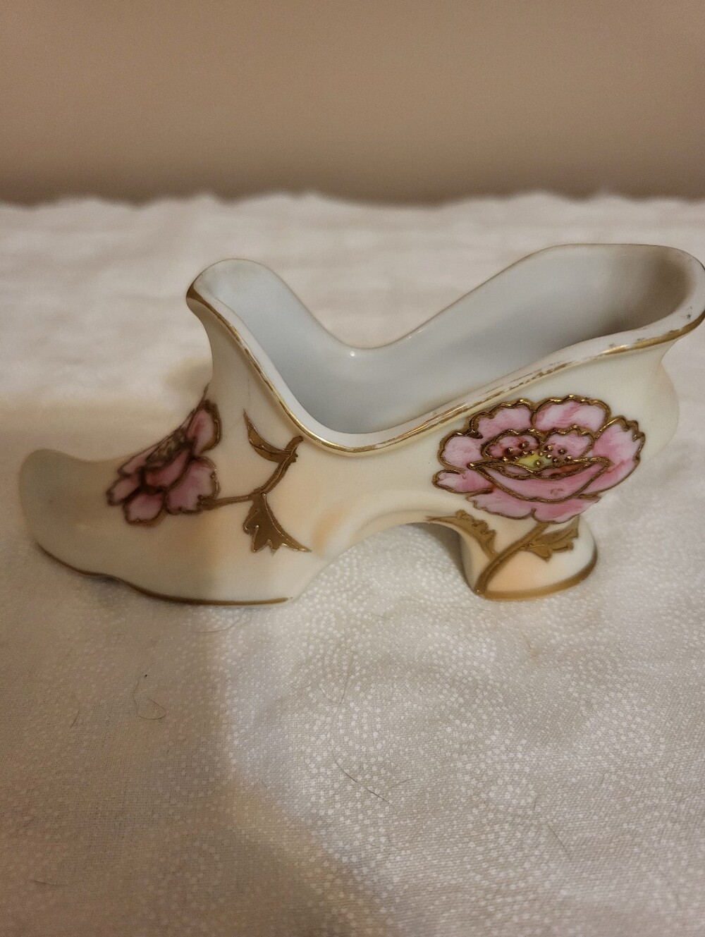 VTG. 2.5 × 5 Incg  Porcelain Shoe Decorative Dish - Pink Floral